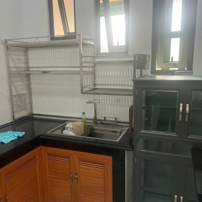 Gia công kệ chén bát tại Long Khánh