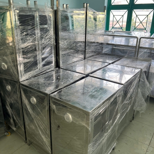 Tủ bếp inox long khánh
